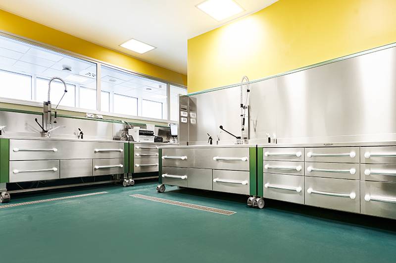 IRCCS Ospedale Galeazzi: Centrale di Sterilizzazione